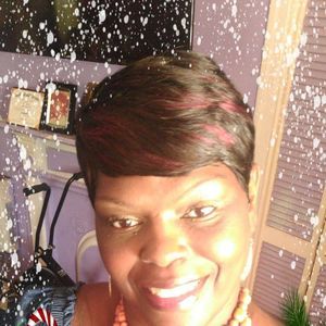 Meet your Posher, Maxcine